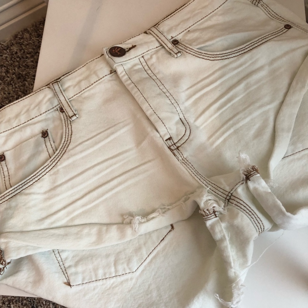 One teaspoon shorts